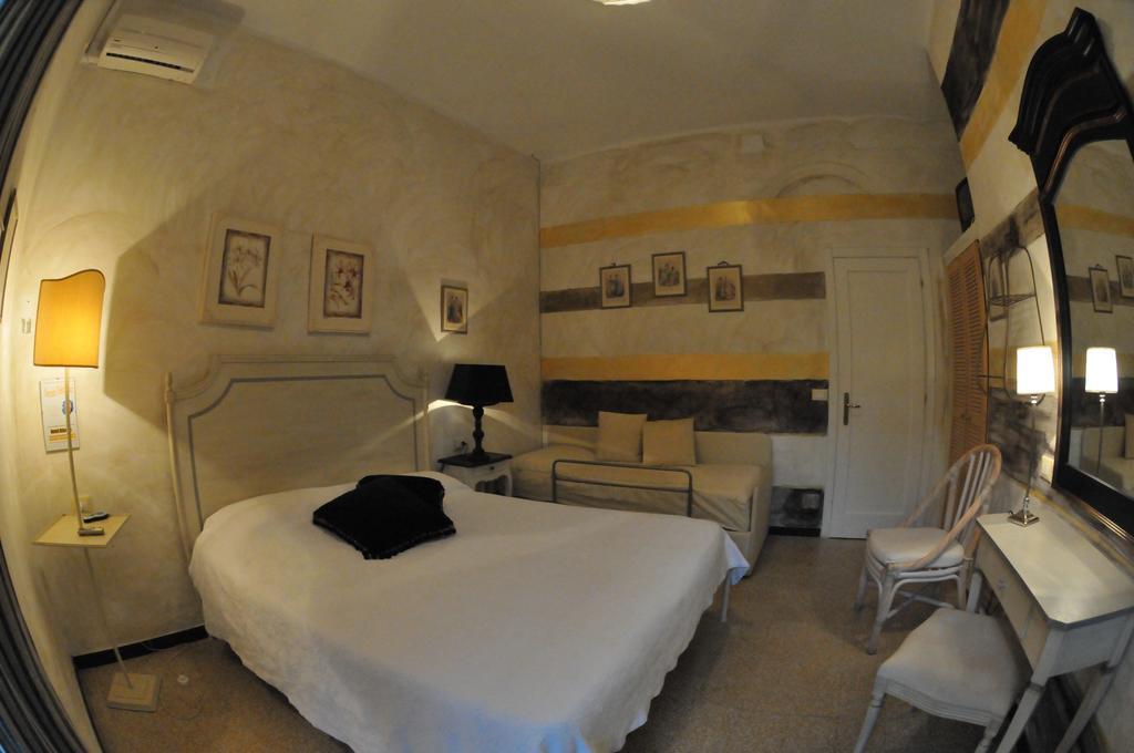 Hotel Atlantic มารีนาดีคาร์รารา ห้อง รูปภาพ