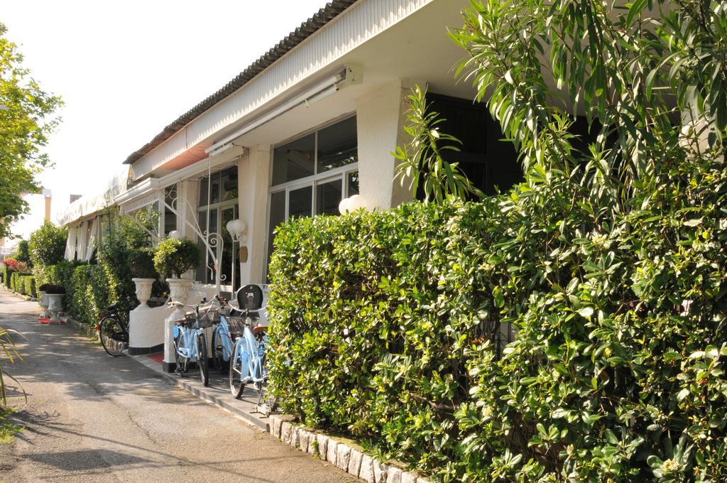 Hotel Atlantic มารีนาดีคาร์รารา ภายนอก รูปภาพ